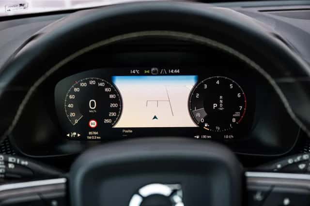 Volvo XC40 (2020) thumbnail 14