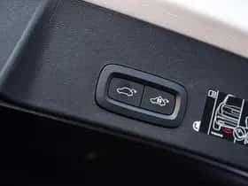 Volvo XC40 thumbnail 32