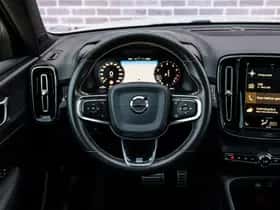 Volvo XC40 thumbnail 5