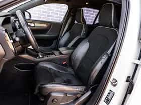 Volvo XC40 thumbnail 8