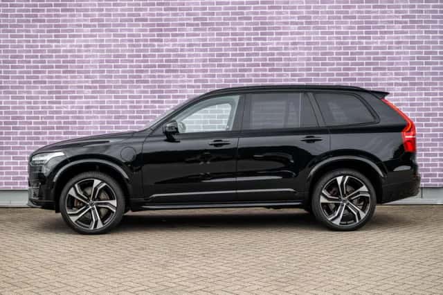 Volvo XC90 (2023) thumbnail 6