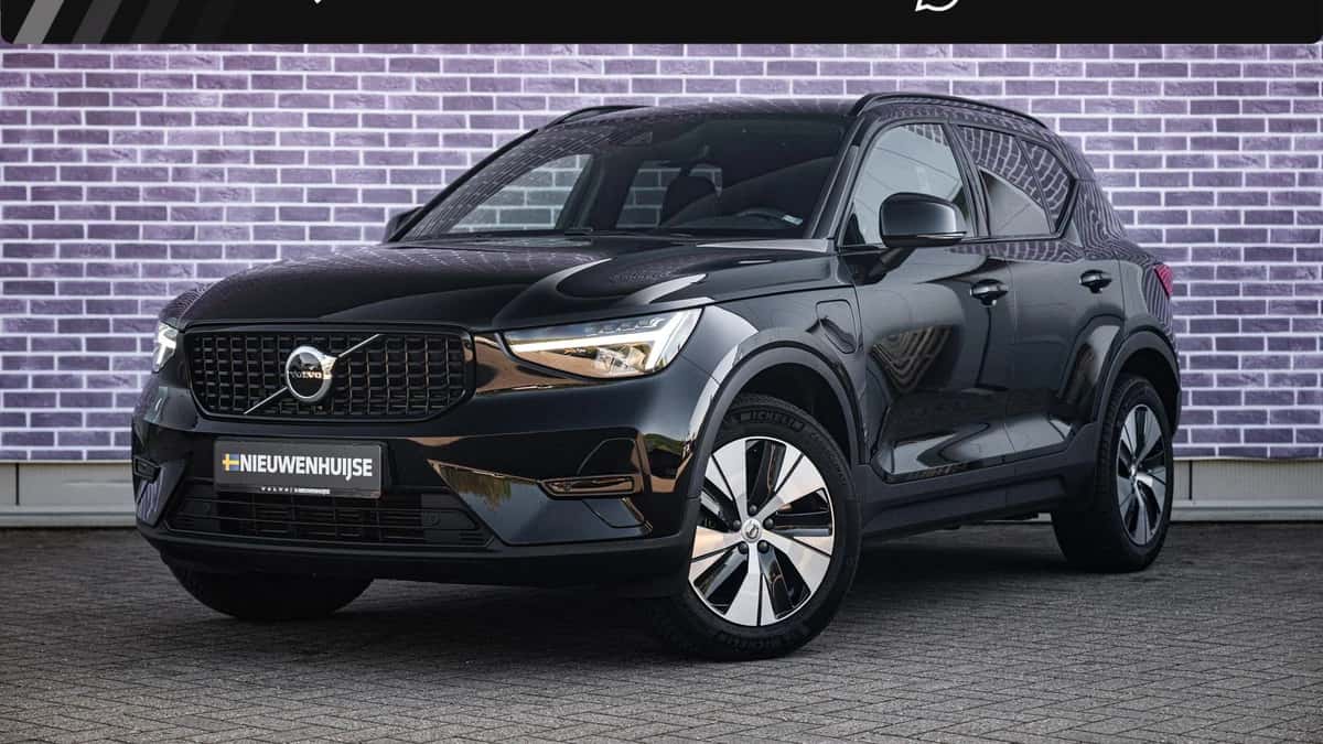 Volvo XC40 — foto 1