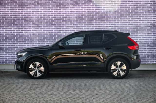Volvo XC40 (2022) thumbnail 6