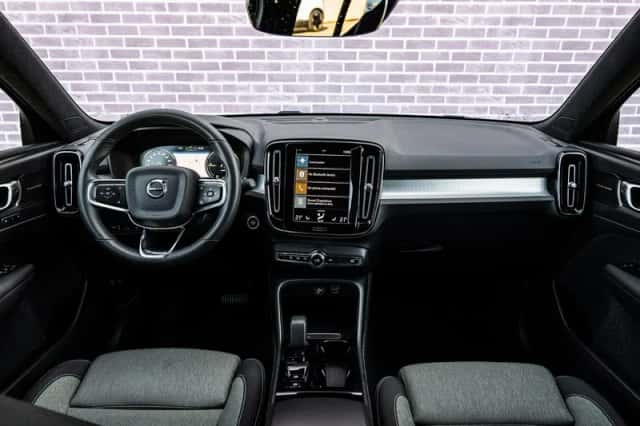 Volvo XC40 (2022) thumbnail 7