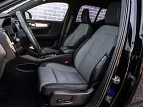 Volvo XC40 thumbnail 8