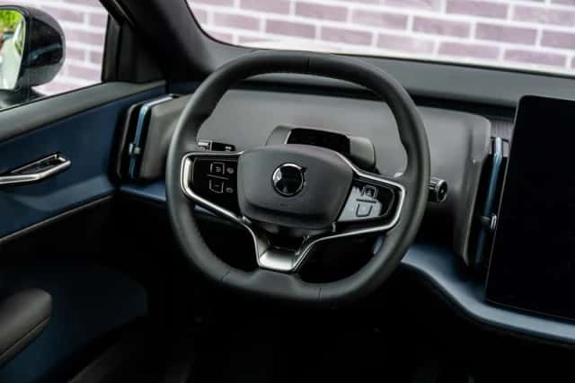 Volvo EX30 (2026) thumbnail 12