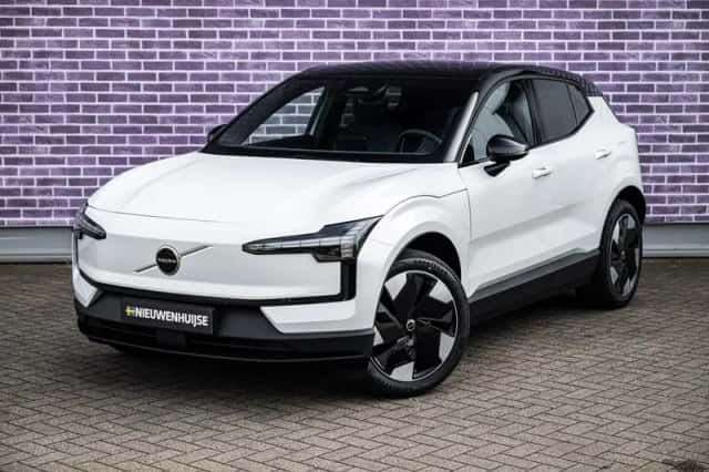 Volvo EX30 (2026) thumbnail 13