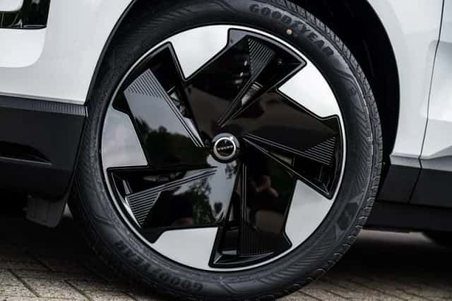 Volvo EX30 (2026) thumbnail 24