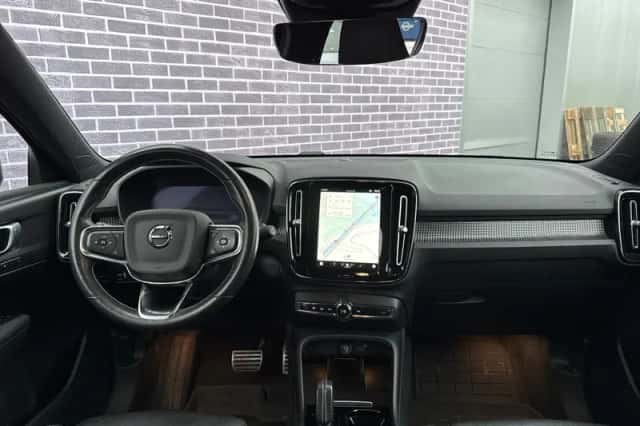 Volvo XC40 (2020) thumbnail 4