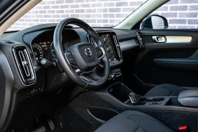 Volvo XC40 (2021) thumbnail 17