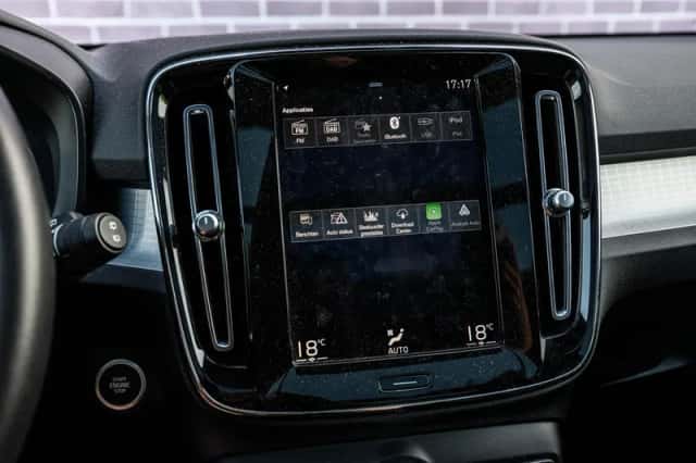 Volvo XC40 (2021) thumbnail 21