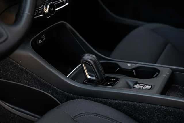 Volvo XC40 (2021) thumbnail 25