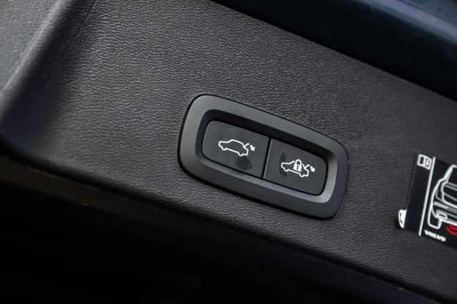 Volvo XC40 (2021) thumbnail 28