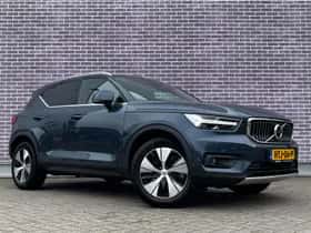 Volvo XC40 (2021) thumbnail 4