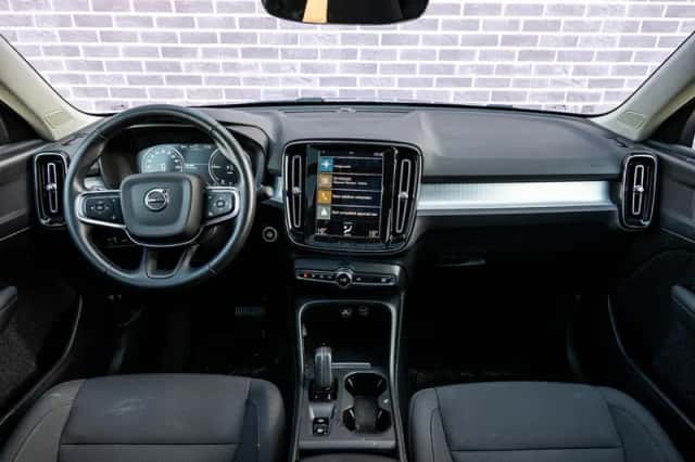 Volvo XC40 (2021) thumbnail 6