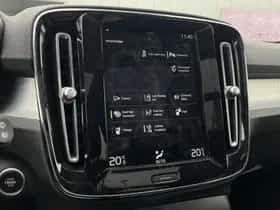 Volvo XC40 (2021) thumbnail 8