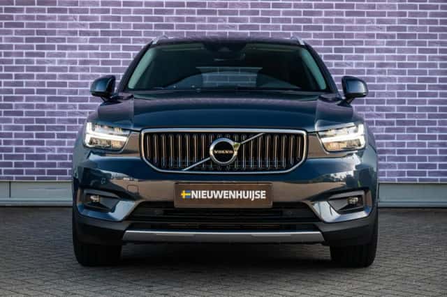 Volvo XC40 (2021) thumbnail 9