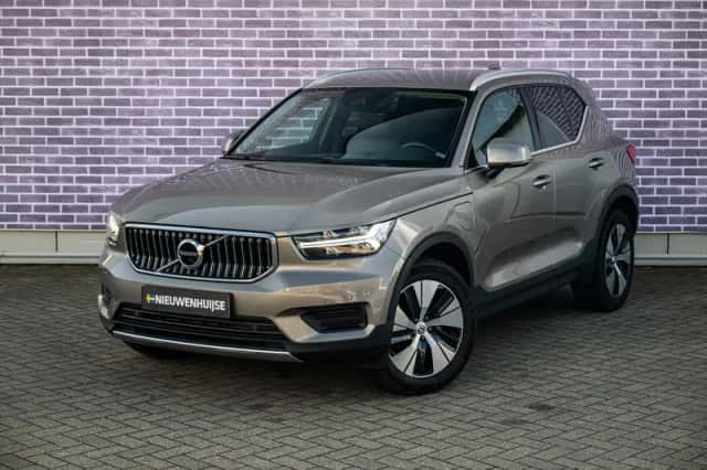 Volvo XC40 (2022) thumbnail 16