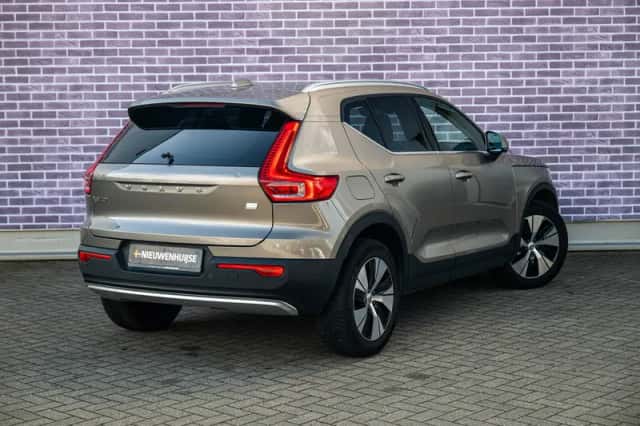 Volvo XC40 (2022) thumbnail 17