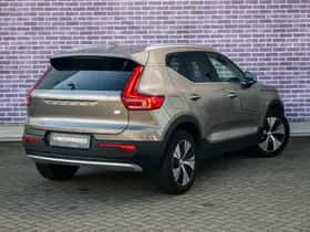 Volvo XC40 thumbnail 17