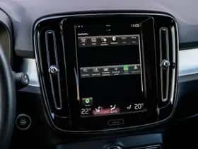 Volvo XC40 thumbnail 22
