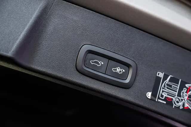 Volvo XC40 (2022) thumbnail 30