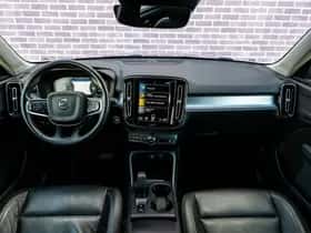 Volvo XC40 thumbnail 7
