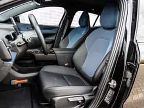 Volvo EX30 thumbnail 8