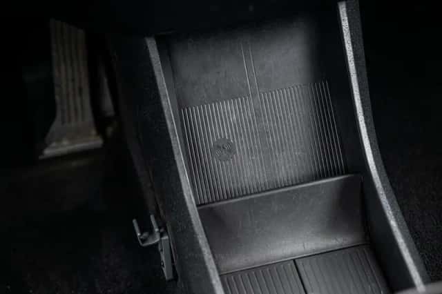 Volvo EX30 (2024) thumbnail 12