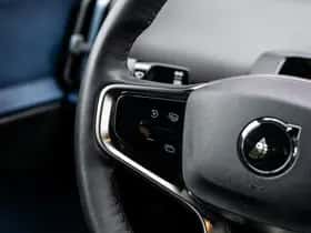 Volvo EX30 (2024) thumbnail 13