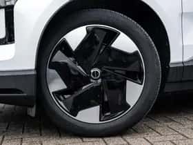 Volvo EX30 (2024) thumbnail 27