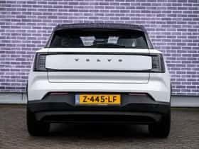 Volvo EX30 (2024) thumbnail 9