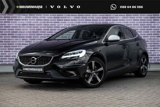 Volvo V40 (2020) thumbnail 1