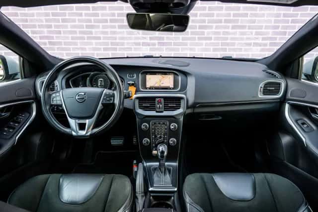 Volvo V40 (2020) thumbnail 5