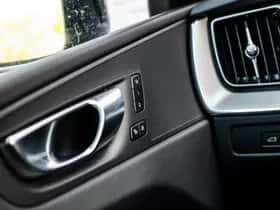 Volvo XC60 thumbnail 28