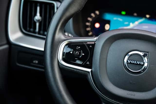 Volvo XC60 (2023) thumbnail 29
