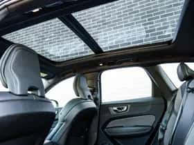 Volvo XC60 thumbnail 32