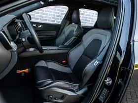 Volvo XC60 thumbnail 8
