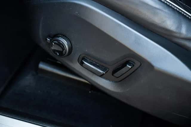 Volvo XC60 (2023) thumbnail 9