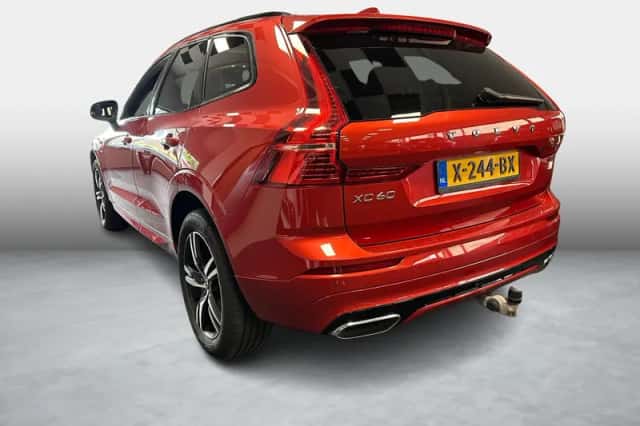 Volvo XC60 (2020) thumbnail 4