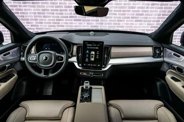 Volvo XC90 (2026) thumbnail 6