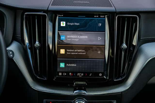 Volvo XC60 (2024) thumbnail 13