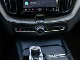 Volvo XC60 thumbnail 24