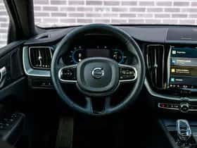 Volvo XC60 thumbnail 4