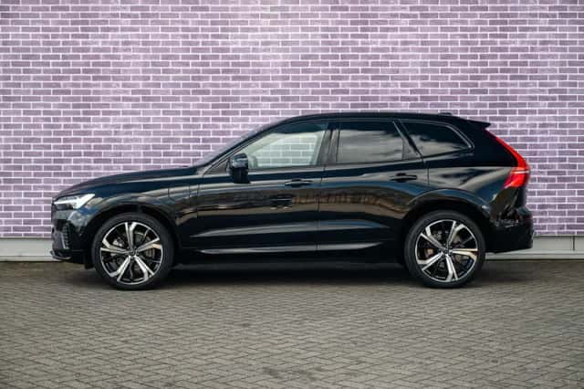 Volvo XC60 (2024) thumbnail 5