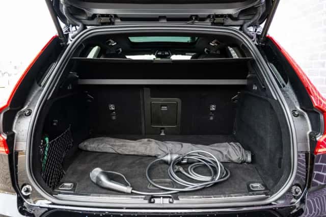 Volvo XC60 (2025) thumbnail 33