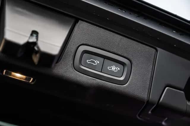 Volvo XC60 (2025) thumbnail 34