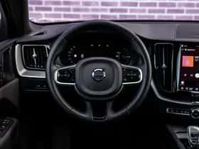 Volvo XC60 thumbnail 5