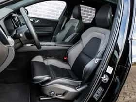 Volvo XC60 thumbnail 8