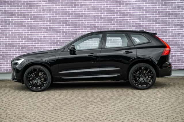 Volvo XC60 (2024) thumbnail 4